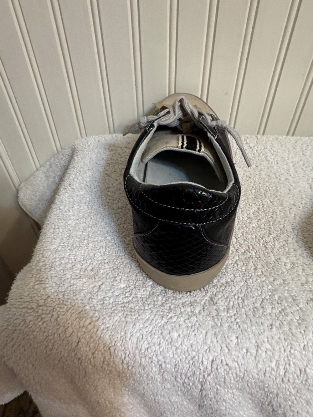 ShuShop Black Sneakers with Pink Glitter Star - Picture 4 of 9